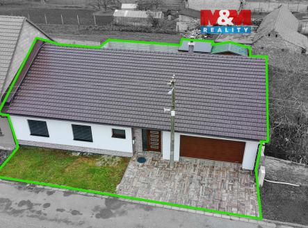 mm-11-11-2-decolor.jpg | Prodej - dům/vila, 207 m²