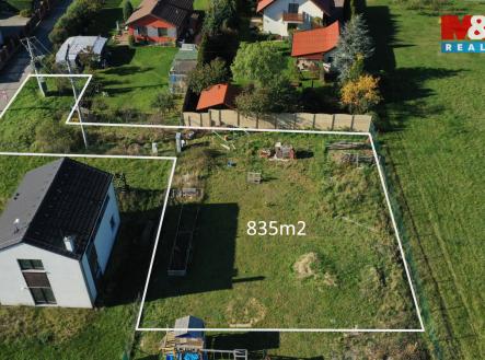 zamereny 835m2 jiny pohled 3.jpg | Prodej - pozemek pro bydlení, 835 m²
