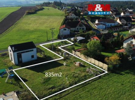 zamereny 835m2 jiny pohled.jpg | Prodej - pozemek pro bydlení, 835 m²