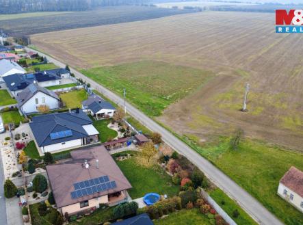 c6378da8-30f8-45c9-b3e1-45904d84cb0b.jpg | Prodej - pozemek pro bydlení, 1 831 m²