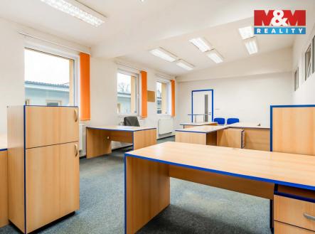 . | Pronájem - kanceláře, 460 m²