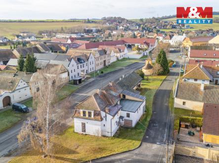 DJI_20251118100848_0001_D.jpg | Prodej - dům/vila, 150 m²