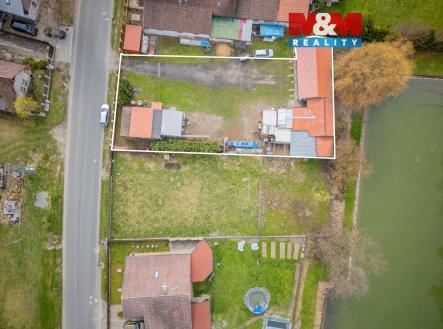 pozemek  | Prodej - pozemek pro bydlení, 885 m²