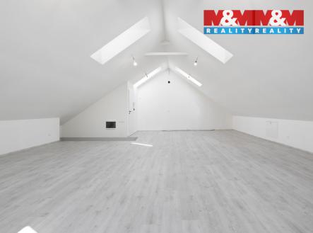 Hor.p2.jpg | Prodej - dům/vila, 140 m²