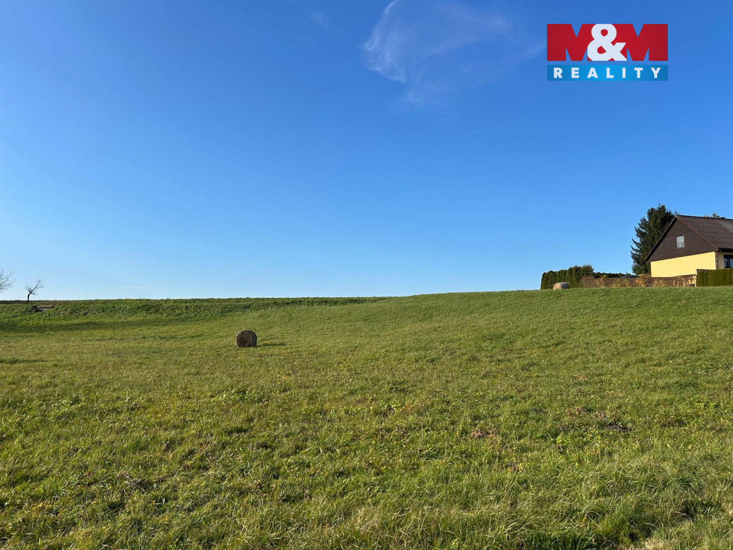 WhatsApp Image 2025-11-19 at 08.39.55.jpeg