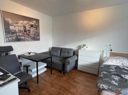 Pokoj | Pronájem bytu, 1+1, 34 m²