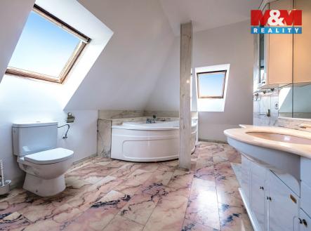 DSCF6470-HDR.jpg | Pronájem - dům/vila, 395 m²