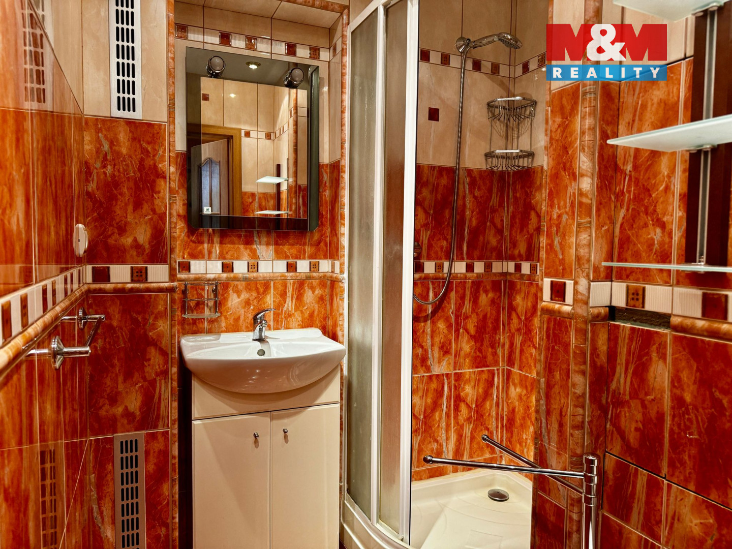 WhatsApp Image 2025-04-10 at 16.49.13.jpeg