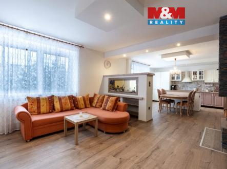 obývák s kuchyní.jpeg | Prodej - dům/vila, 194 m²