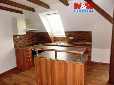 Obývací pokoj s kuchyňským koutem | Pronájem bytu, 4+kk, 102 m²