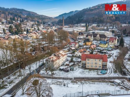 Pohled na dům | Prodej bytu, 2+1, 61 m²