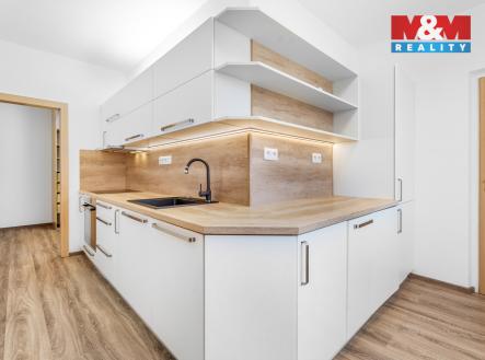 018.jpg | Prodej bytu, 3+1, 69 m²