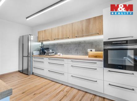 . | Prodej bytu, 4+1, 94 m²