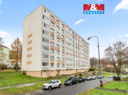 Pohled na dům | Prodej bytu, 3+1, 79 m²