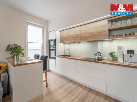 SKR00392.jpg | Prodej bytu, 3+kk, 69 m²