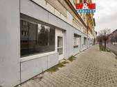 Pronájem - obchodní prostor, 70 m²