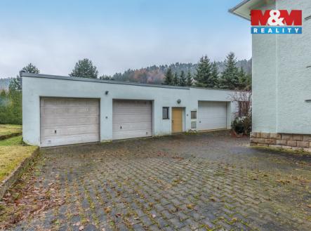 Garáže | Prodej - obchodní prostor, 140 m²