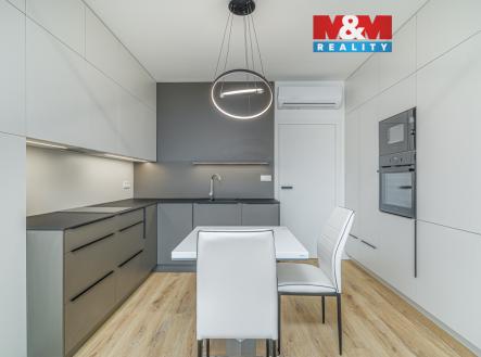 A.D.N REALESTATE REFERENCE.jpg | Pronájem bytu, 1+kk, 33 m²