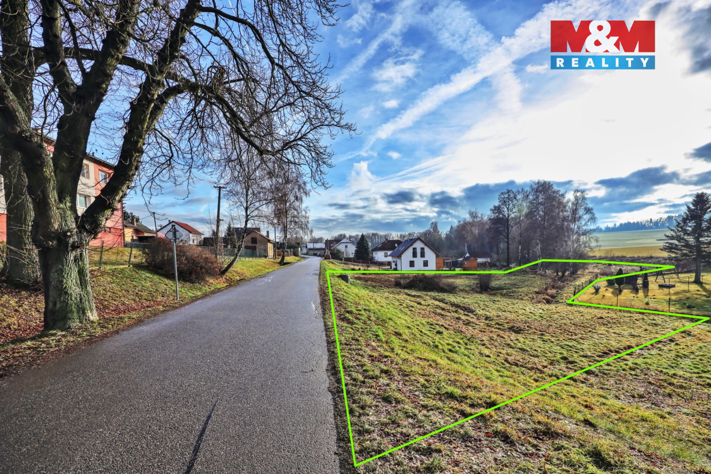 Příjezd po obecní cestě