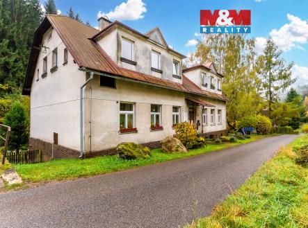 Pohled na dům | Prodej bytu, 5+kk, 187 m²