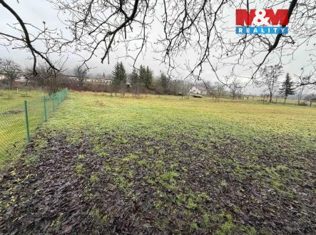 0-02-05-951db4e2c95dc8e2b94123e67b8d04aeef3451c10a06ab27a578fd6a05bb99cc_a832886fa4ea0c8b.jpg | Prodej - pozemek pro bydlení, 1 998 m²