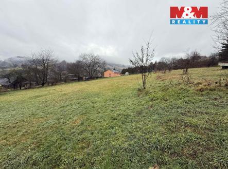 0-02-05-72a652dfd45ef0163a41dd9d8f5623f263ba9322aab3cef8c41d1544ca30d4a3_a14c4ad2ff4f850f.jpg | Prodej - pozemek pro bydlení, 1 998 m²