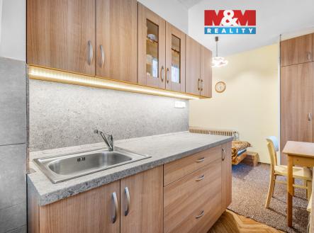 005.jpg | Prodej bytu, 2+1, 57 m²