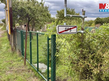 AAF946D3-76DC-4D83-9F35-C609A5E0F946.jpeg | Pronájem - pozemek, zahrada, 431 m²