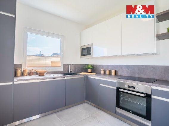 PHOTO-2025-12-02-12-04-10 (1).jpg