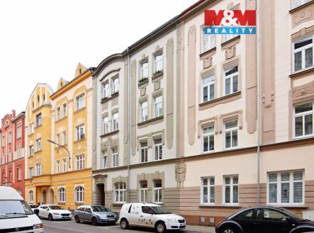 pohled na dům | Pronájem bytu, 1+1, 36 m²