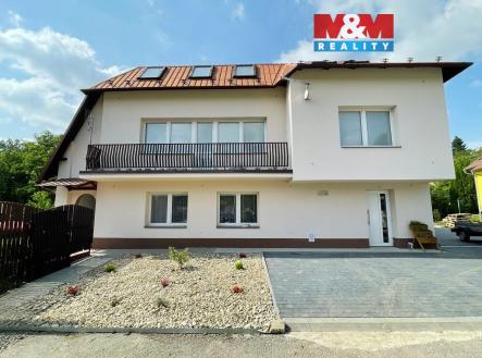 e79c8668-11b1-43c1-932c-bd375e27b457.jpg | Pronájem bytu, 4+1, 135 m²