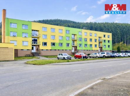 C818AA66-EE6A-42C6-9821-626957AAA7D7.jpeg | Prodej bytu, 4+1, 74 m²