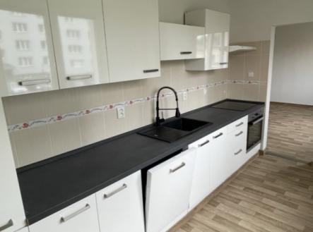 9A841E36-25CD-4398-8B1B-60B755759607_1_105_c.jpeg | Pronájem bytu, 4+1, 76 m²