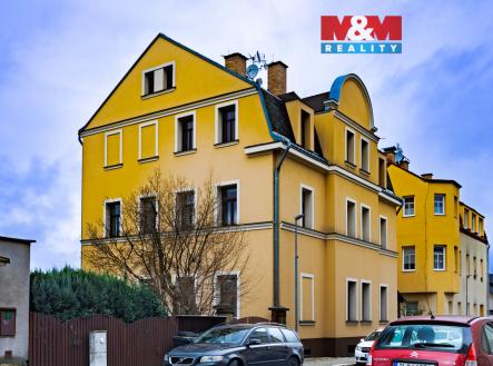 Pohled na dům | Prodej bytu, 1+1, 45 m²