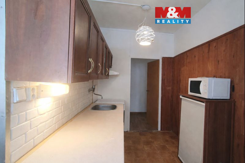 ChatGPT Image 20. 12. 2025 18_19_40.png (1).jpg