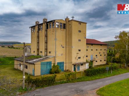 019.jpg | Prodej - skladovací prostor, 2 000 m²