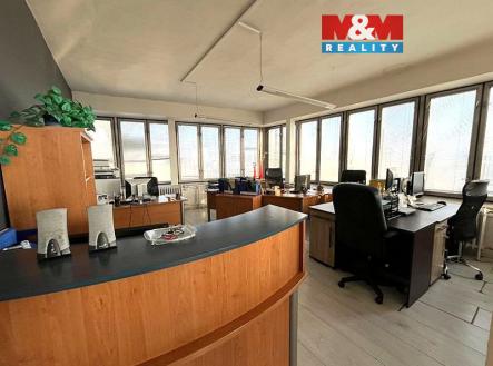 IMG-20251119-WA0009.jpg | Pronájem - obchodní prostor, 57 m²