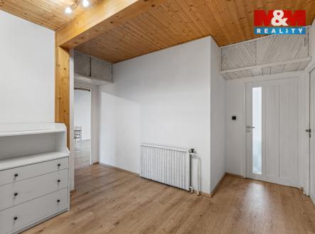 Realitní footgrafie - Králův Dvůr - Kateřina Bacíková - 17.jpg | Prodej - dům/vila, 196 m²