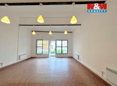 viber_image_2025-04-22_15-58-25-782_78c90c0b-a814-4923-aecf-9152d030b39e.jpg | Pronájem - obchodní prostor, 66 m²