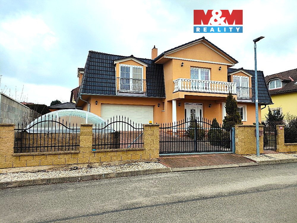 přední pohled na dům