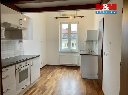 kuchyň.jpg | Pronájem bytu, 2+1, 62 m²