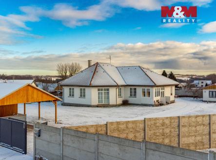 RODINNY DUM CTIBOR DRON SENFTOVA.jpg | Prodej - dům/vila, 285 m²