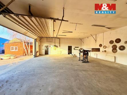 Hala | Prodej - skladovací prostor, 317 m²