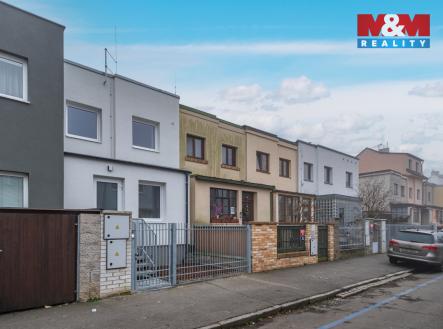 Pohled z ulice | Prodej - dům/vila, 120 m²