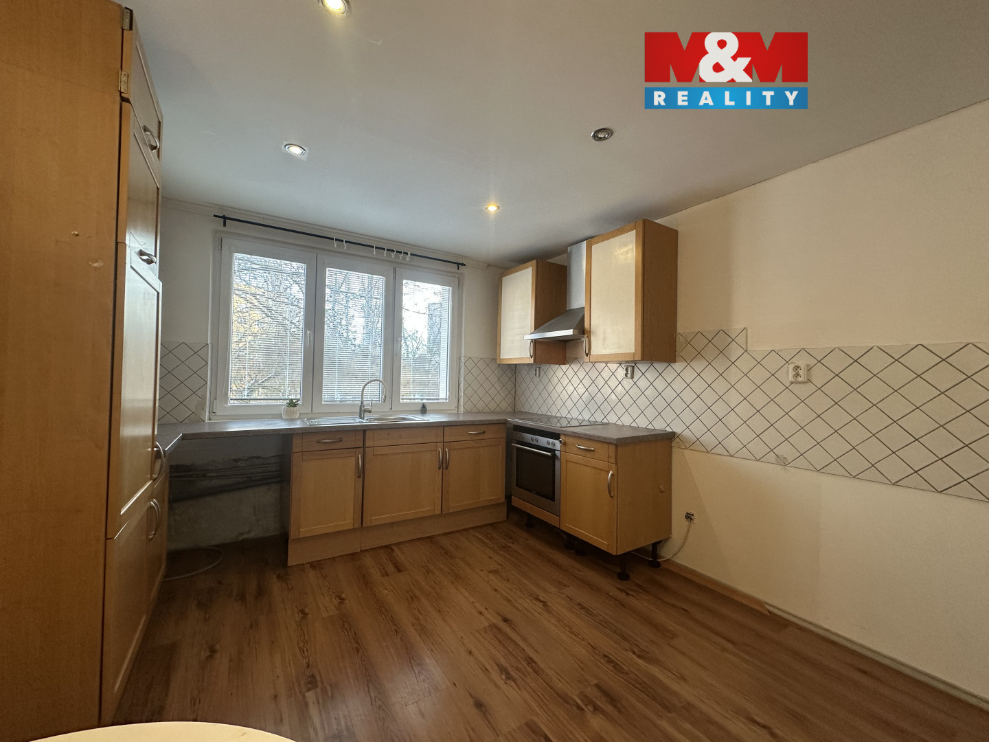 Pronájem bytu 2+1, 60 m², Chomutov, ul. Blatenská