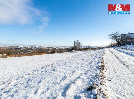 web_03_20260105_MM_pozemek_Halenkovice-Hradska.jpg | Prodej - pozemek pro bydlení, 1 400 m²
