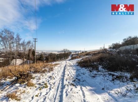 web_05_20260105_MM_pozemek_Halenkovice-Hradska.jpg | Prodej - pozemek pro bydlení, 1 300 m²