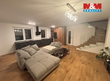 Obývací pokoj | Pronájem - dům/vila, 141 m²