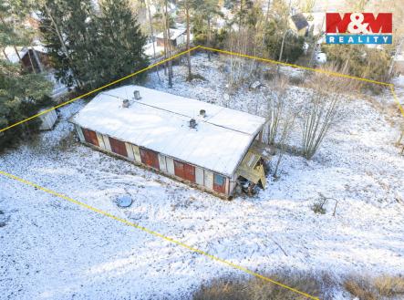 Zimní dům obklopený stromy.jpg | Prodej - chata/rekreační objekt, 254 m²