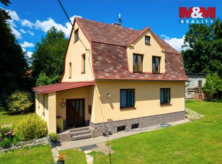 pohled na dům | Prodej - dům/vila, 140 m²